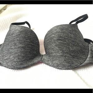 PINK Victoria’s Secret light lift bra 34B